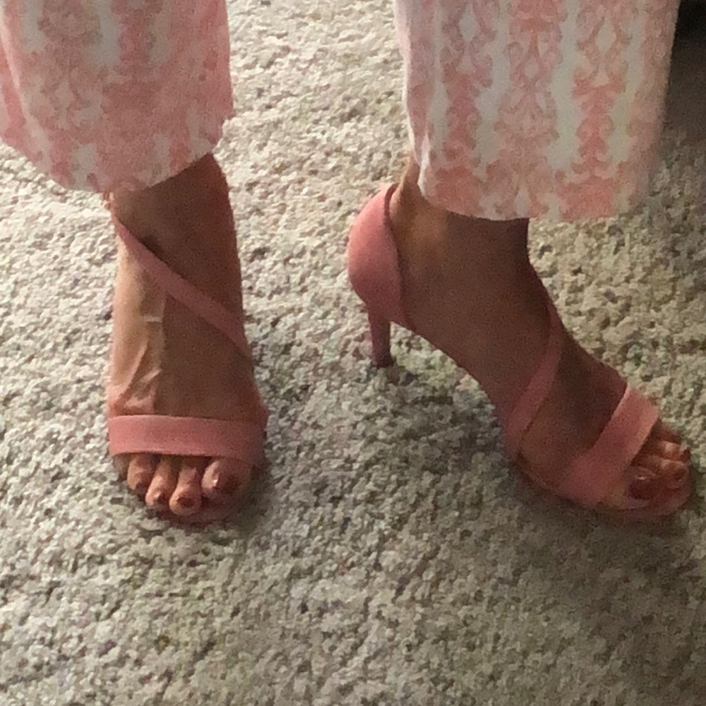 Heals - Picture 4 of 4